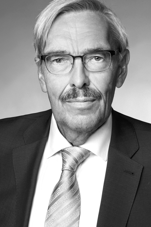  Dieter Büte